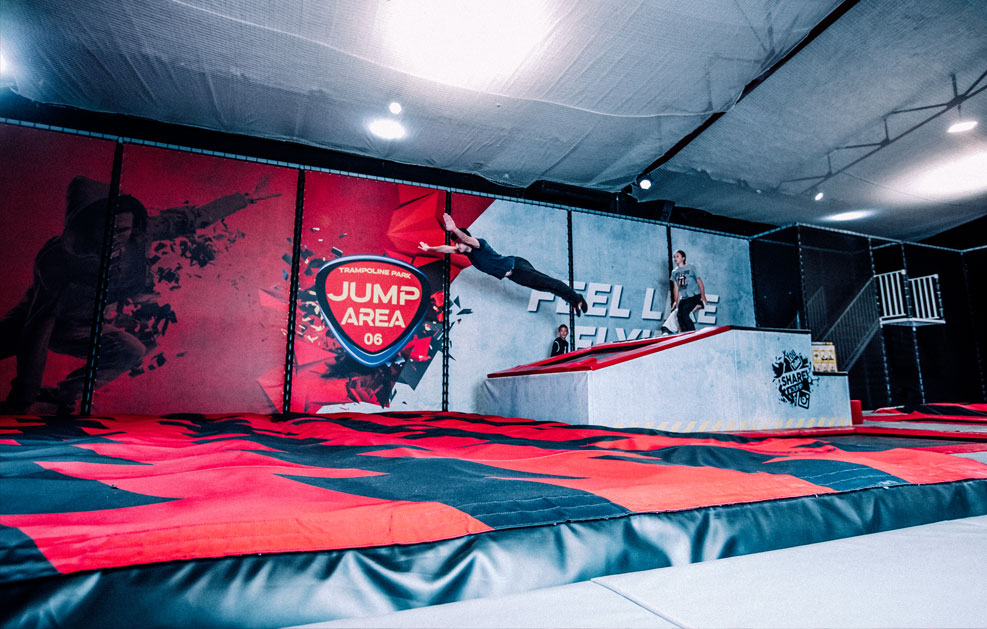 page_big_air_bag_jump_area_06_cannes_1 page_big_air_bag_jump_area_06_cannes_1